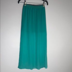 H&M Skirts - Green Maxi Skirt H&M Skirts - Green Maxi Skirt